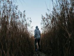 Gak Takut Jomblo! 4 Zodiak Ini Lebih Suka Bebas daripada Punya Pacar