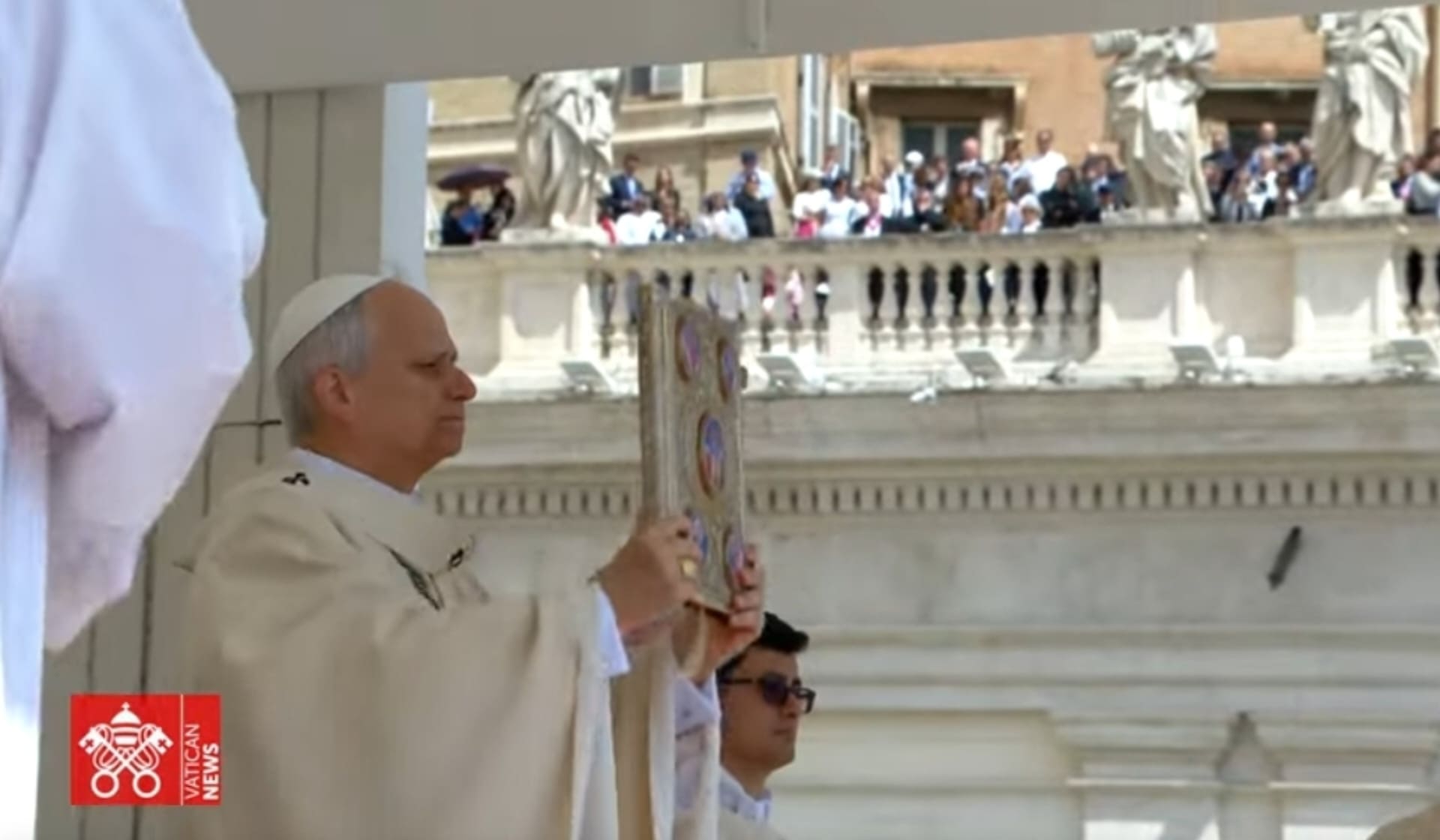 Paus Leo XIV Serukan Dunia Bersatu: Saatnya Mengasihi, Bukan Membenci