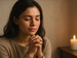 Doa Awal Juli: ‘Tuhan, Bimbing Langkahku di Bulan Baru Ini’