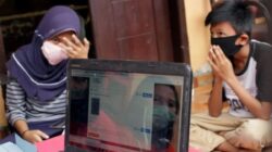 Ilustrasi operator sekolah