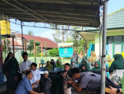 BRI Waikabubak Beri Tas dan Alat Tulis untuk Peserta Khitanan Massal di Kodim 1613 Sumba Barat