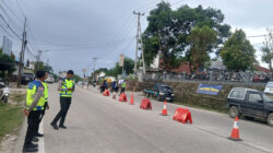 TNI–Polri Siaga Natal 2025 di SBD, Warga Diimbau Tertib Lalu Lintas dan Jaga Kedamaian