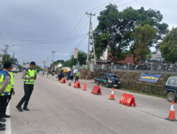 TNI–Polri Siaga Natal 2025 di SBD, Warga Diimbau Tertib Lalu Lintas dan Jaga Kedamaian