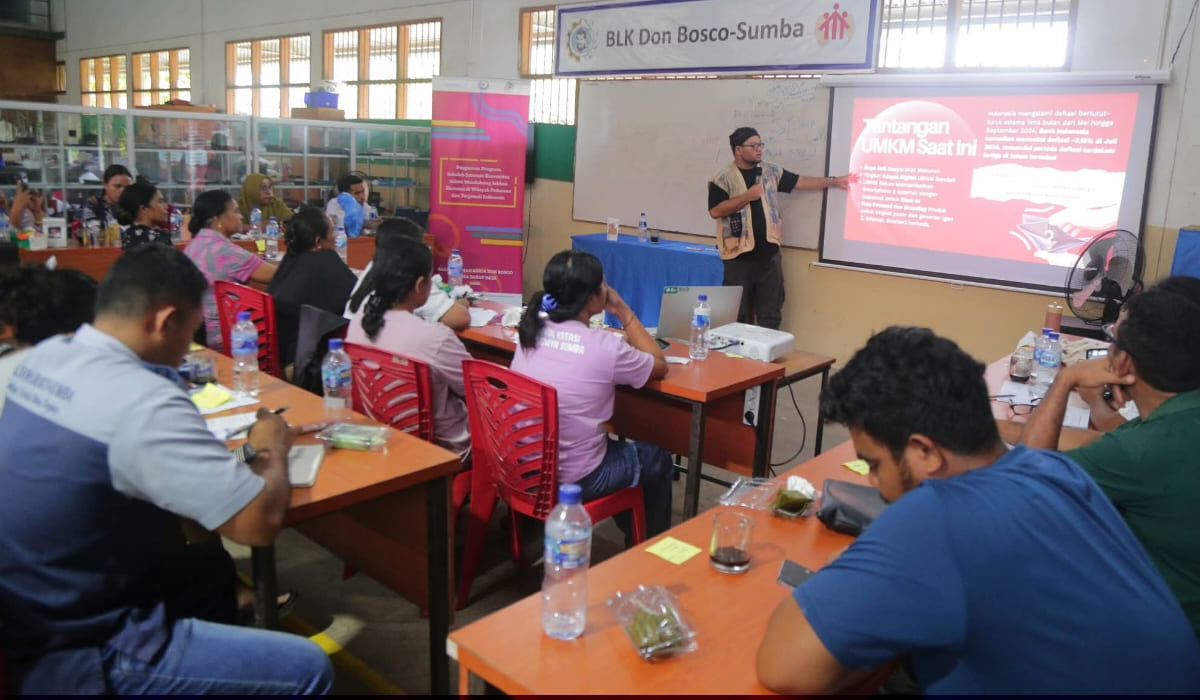 Pendampingan 2 Tahun, UMKM Perempuan SBD Didorong Kuasai Gadget dan Pasar Digital