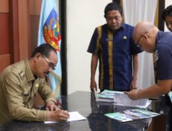 Bupati Sumba Tengah dan KUPP Waikelo Sepakat Kembangkan Pelabuhan Kapulit Mamboro