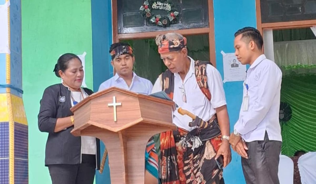 Kopdit Pintu Air Serahkan Santunan Duka, Hak Anggota Diterima Ahli Waris